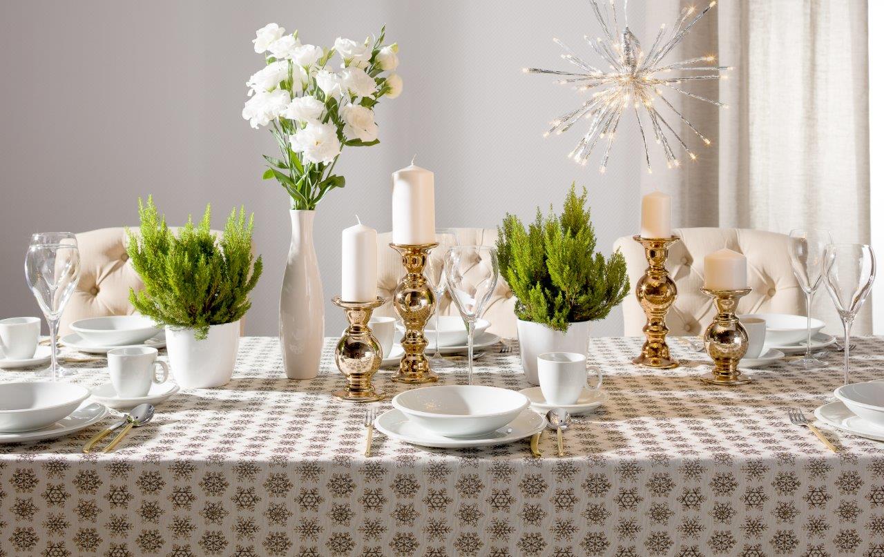 stół świąteczny w stylu glamour